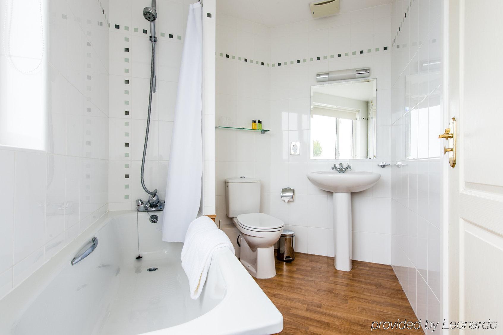 The Samares Coast Hotel & Apartments Saint Helier Jersey 部屋 写真
